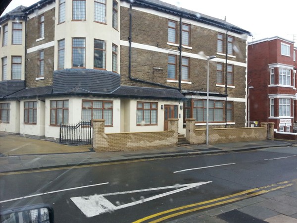 2a Lonsdale Road